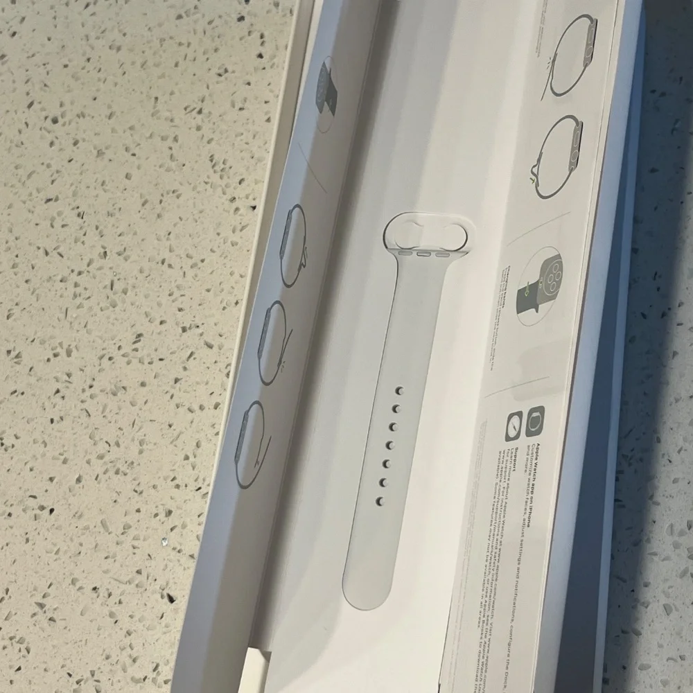 Two Apple 3 Series Band + Box(Not The Watch)